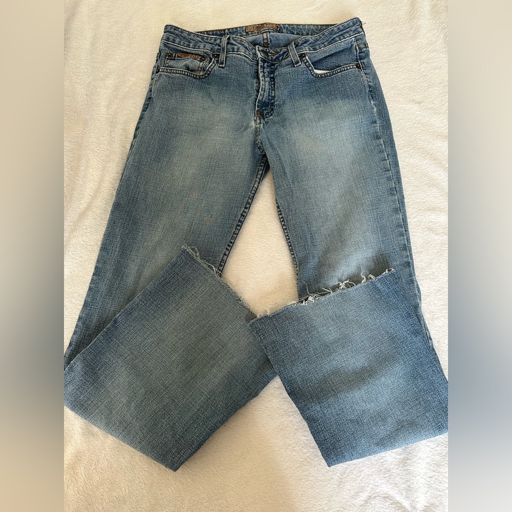 l.e.i lowrise bootcut jeans